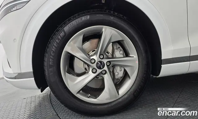 Genesis GV70 2024 2.5 автомат (гидро), миниатюра 5 Genesis GV70 2024 2.5 автомат (гидро), миниатюра 5