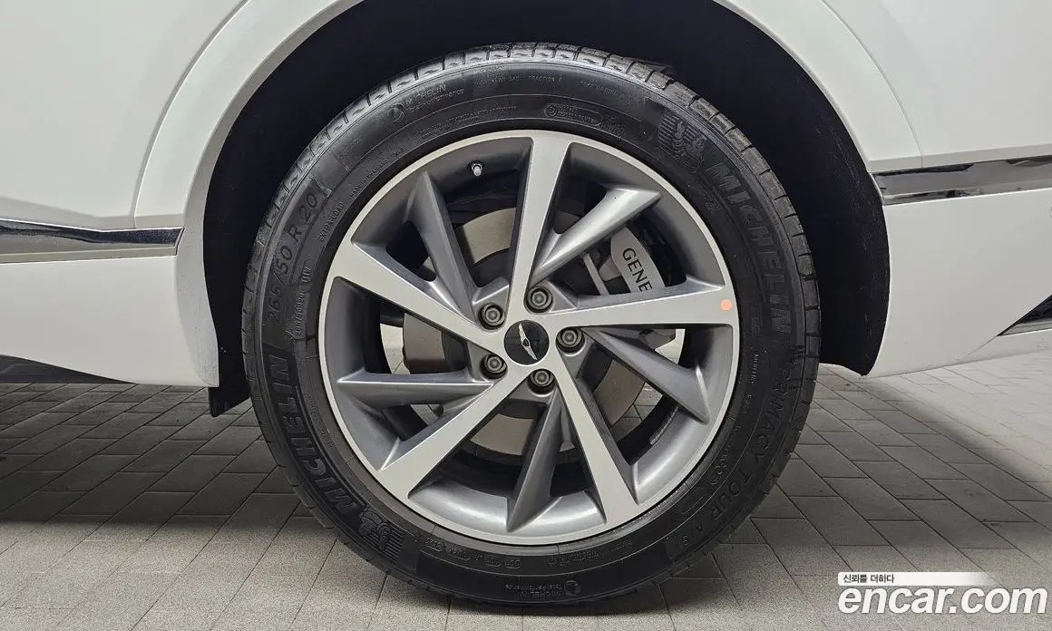 Genesis GV80 2026 2.5 автомат (гидро), фото 6 Genesis GV80 2026 2.5 автомат (гидро), фото 6