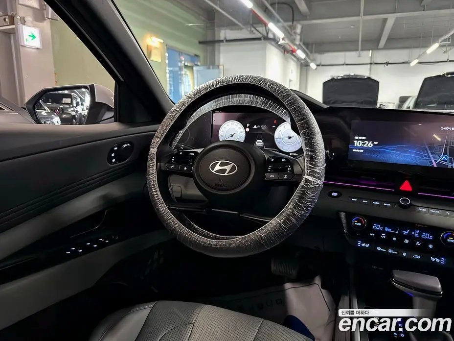Hyundai Avante 2023 1.6 автомат (гидро), фото 15