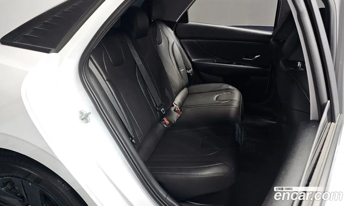 Hyundai Avante 2023 1.6 автомат (гидро), фото 16 Hyundai Avante 2023 1.6 автомат (гидро), фото 16