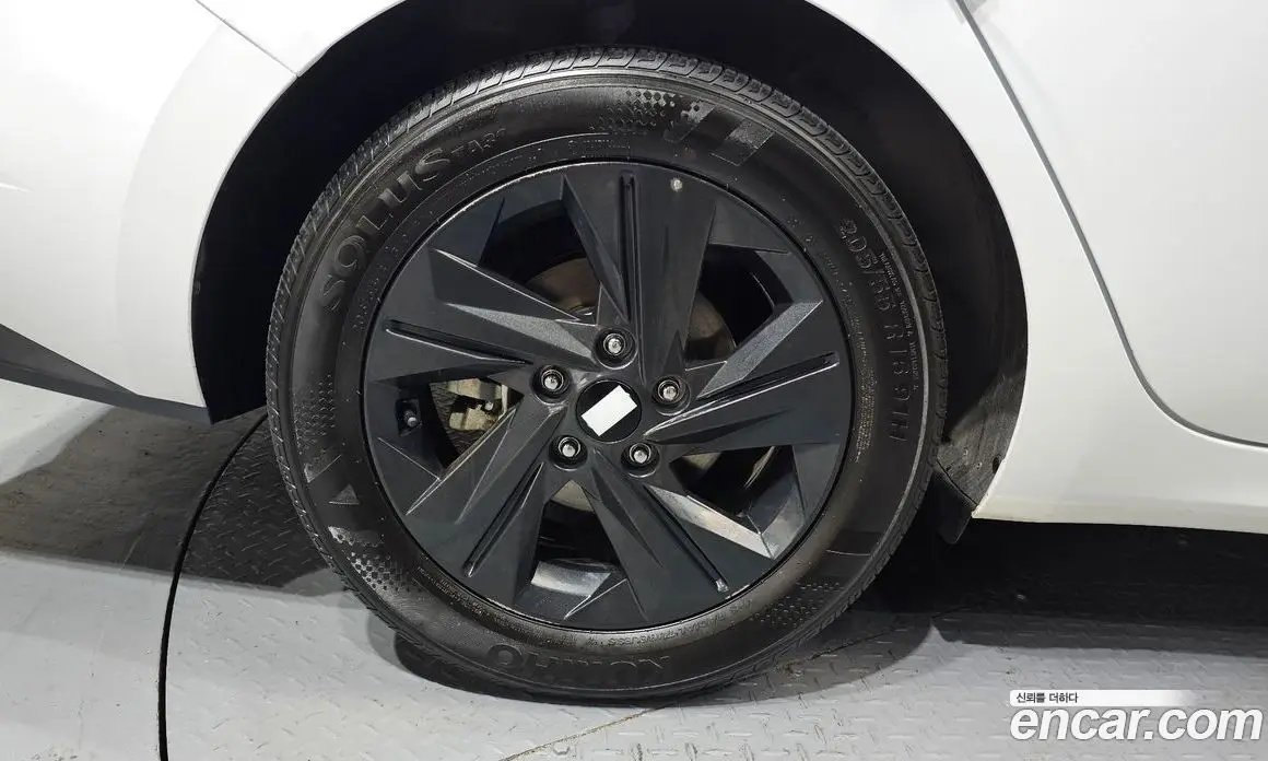 Hyundai Avante 2023 1.6 автомат (гидро), фото 5 Hyundai Avante 2023 1.6 автомат (гидро), фото 5