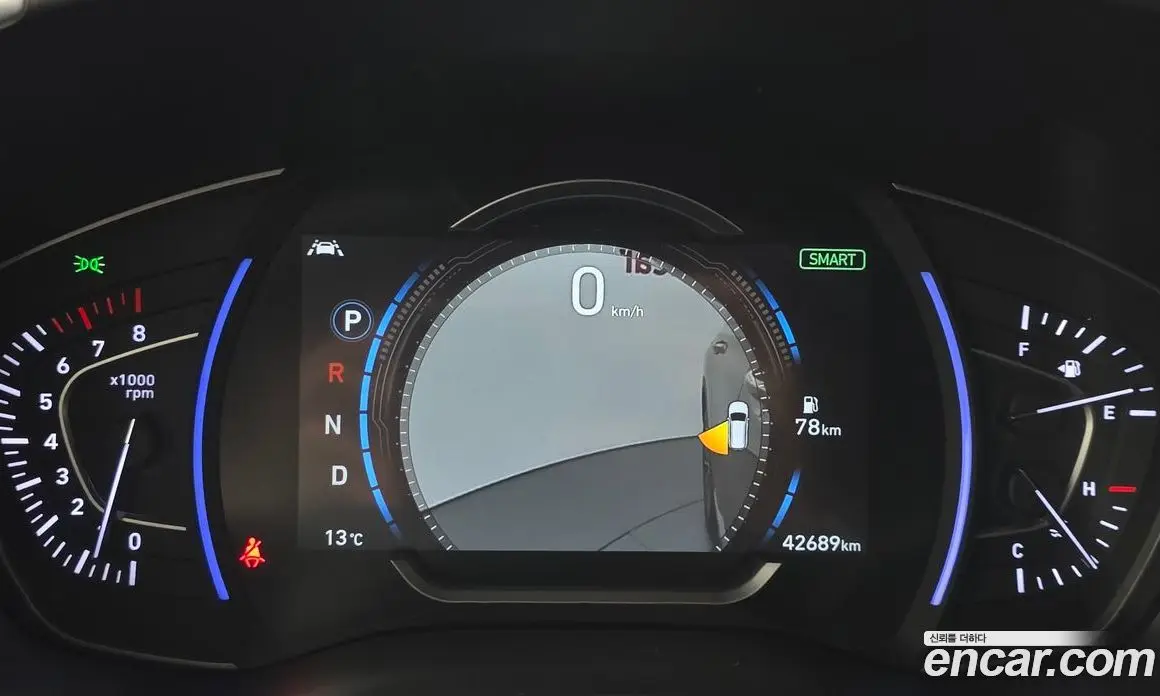 Hyundai Santa Fe 2019 2.0 автомат (гидро), фото 8 Hyundai Santa Fe 2019 2.0 автомат (гидро), фото 8