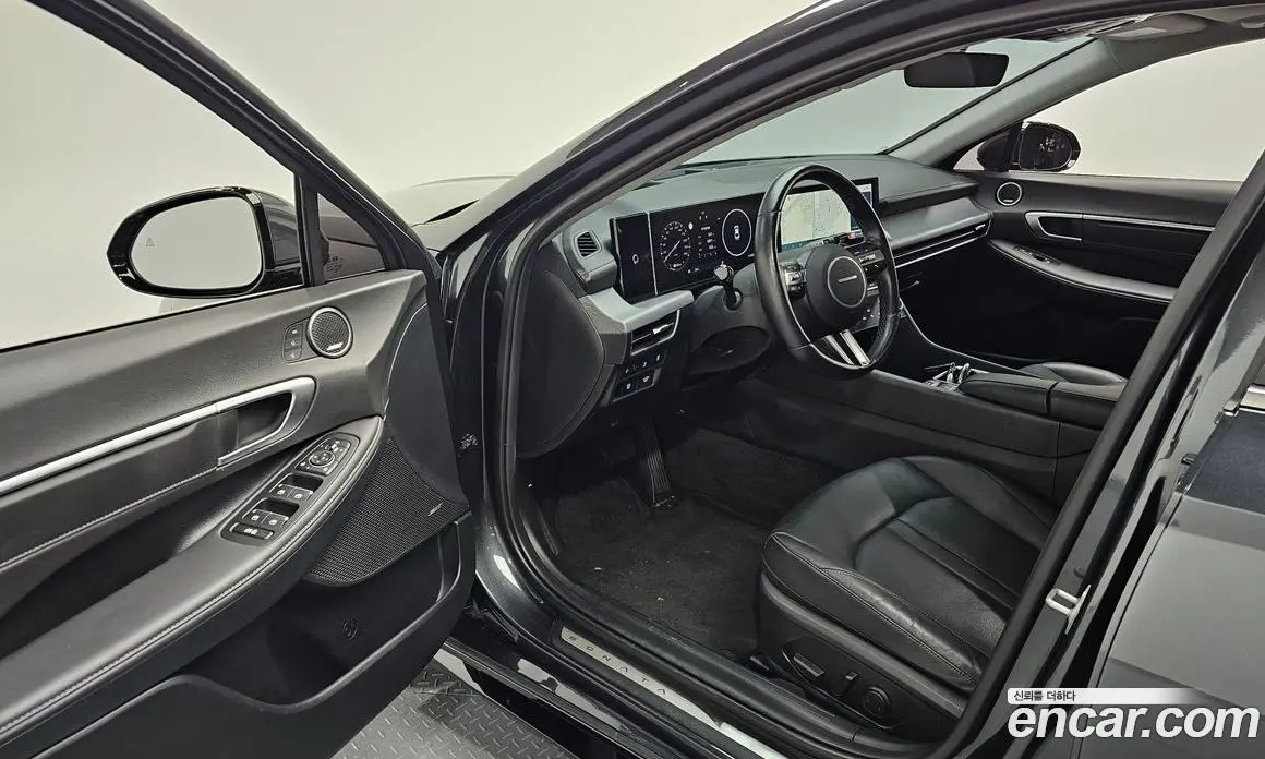 Hyundai Sonata 2023 2.0 автомат (гидро), фото 13 Hyundai Sonata 2023 2.0 автомат (гидро), фото 13