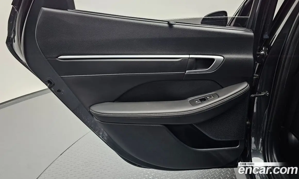 Hyundai Sonata 2023 2.0 автомат (гидро), фото 15 Hyundai Sonata 2023 2.0 автомат (гидро), фото 15