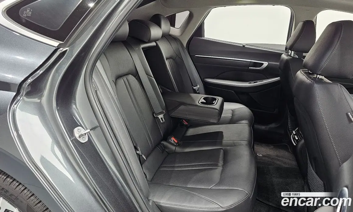 Hyundai Sonata 2023 2.0 автомат (гидро), фото 18 Hyundai Sonata 2023 2.0 автомат (гидро), фото 18