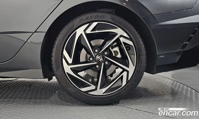Hyundai Sonata 2023 2.0 автомат (гидро), миниатюра 7 Hyundai Sonata 2023 2.0 автомат (гидро), миниатюра 7