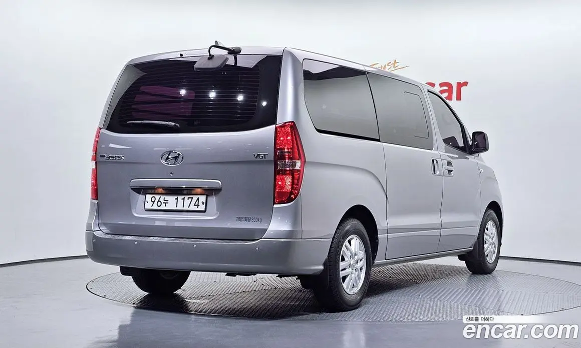 Hyundai Starex 2019 2.5 автомат (гидро), фото 2 Hyundai Starex 2019 2.5 автомат (гидро), фото 2