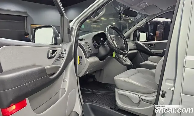 Hyundai Starex 2019 2.5 автомат (гидро), миниатюра 10 Hyundai Starex 2019 2.5 автомат (гидро), миниатюра 10