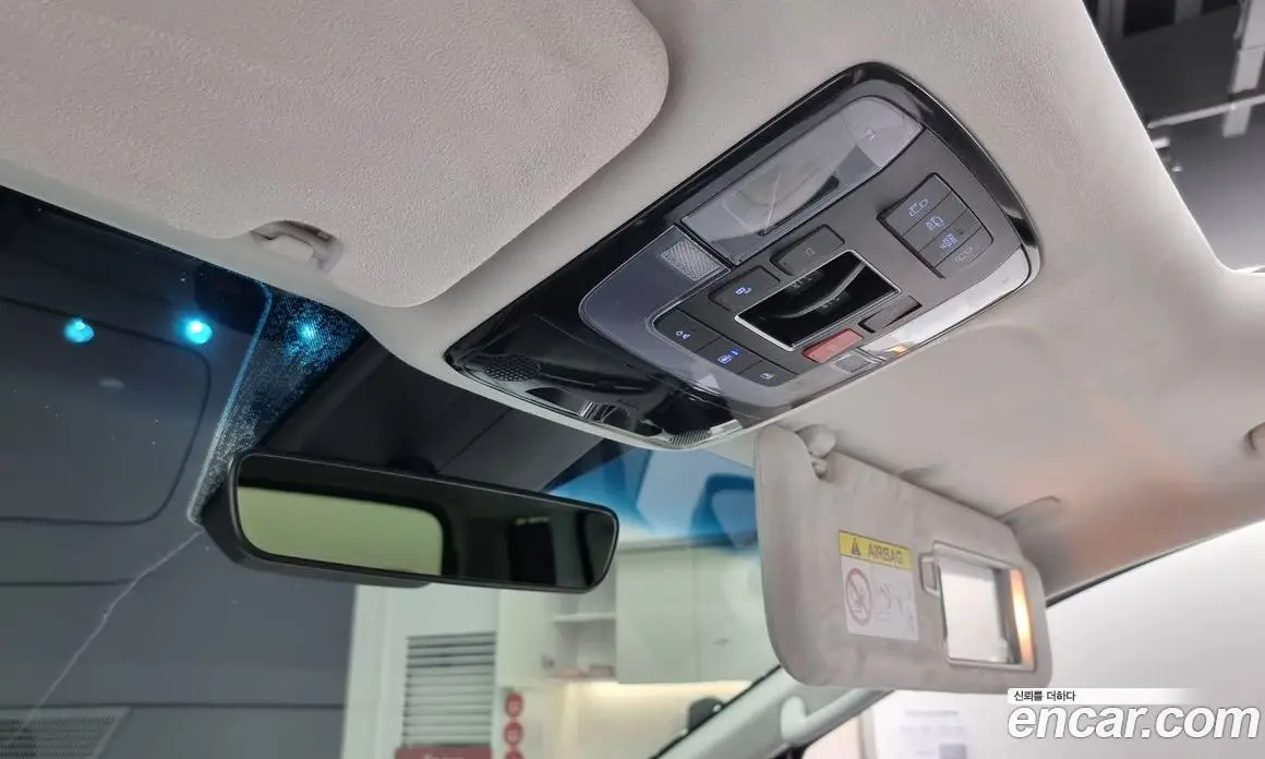 Hyundai Staria 2023 2.2 автомат (гидро), фото 18