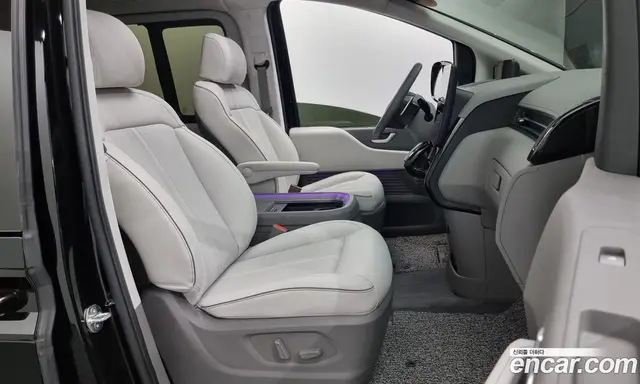 Hyundai Staria 2023 2.2 автомат (гидро), миниатюра 10