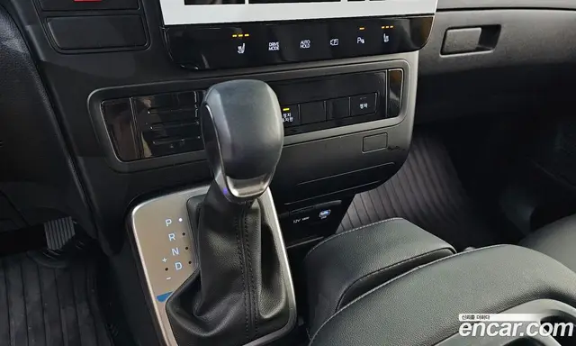 Hyundai Staria 2025 3.5 автомат (гидро), миниатюра 9 Hyundai Staria 2025 3.5 автомат (гидро), миниатюра 9