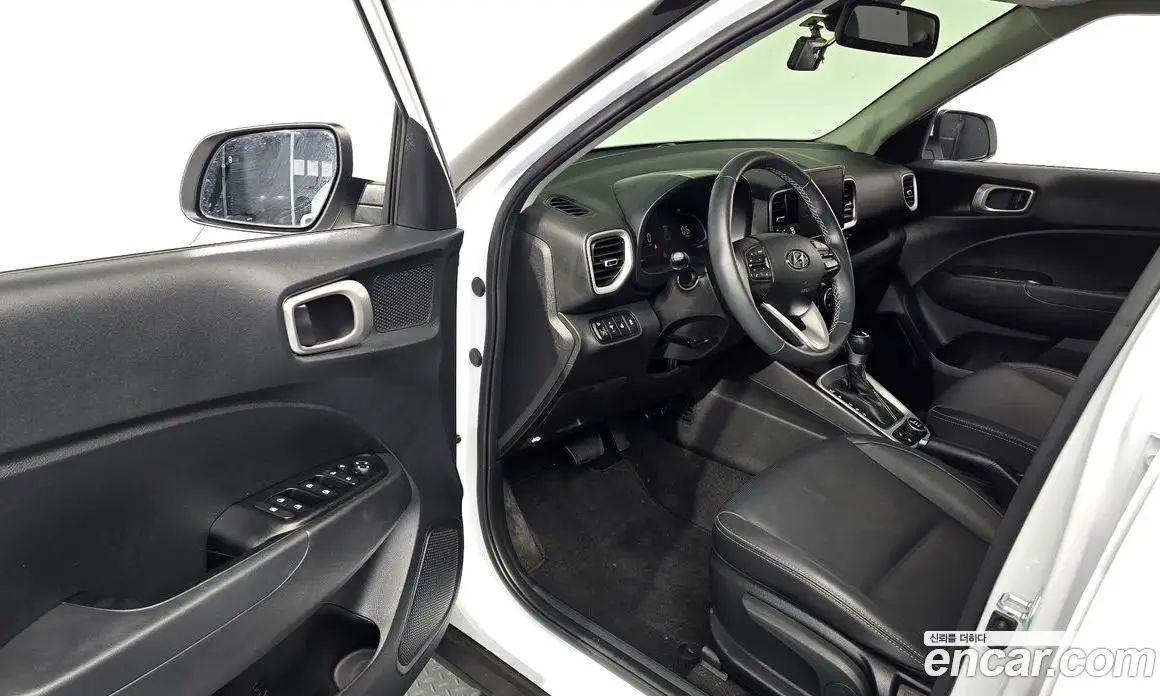 Hyundai Venue 2025 1.6 автомат (гидро), фото 12 Hyundai Venue 2025 1.6 автомат (гидро), фото 12