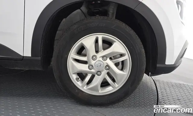Hyundai Venue 2025 1.6 автомат (гидро), миниатюра 6 Hyundai Venue 2025 1.6 автомат (гидро), миниатюра 6