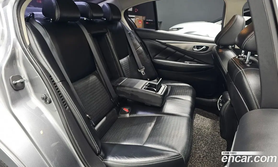Infiniti Q50 2015 3.5 автомат (гидро), фото 18