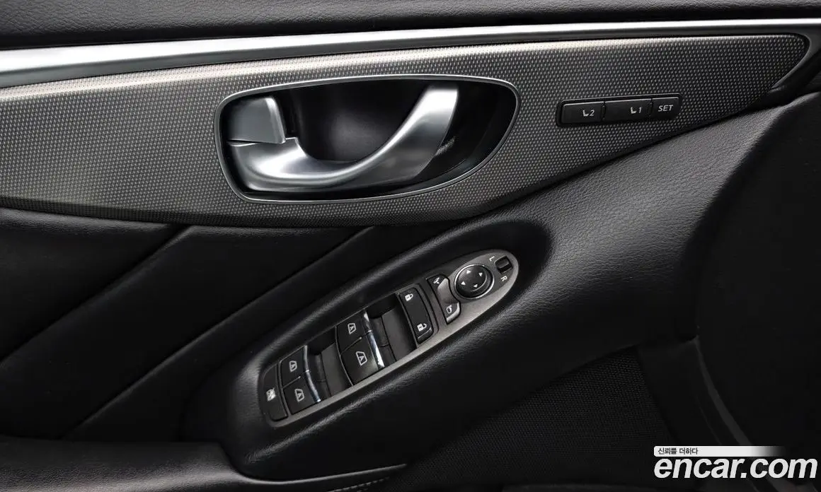 Infiniti Q50 2016 3.5 автомат (гидро), фото 17 Infiniti Q50 2016 3.5 автомат (гидро), фото 17