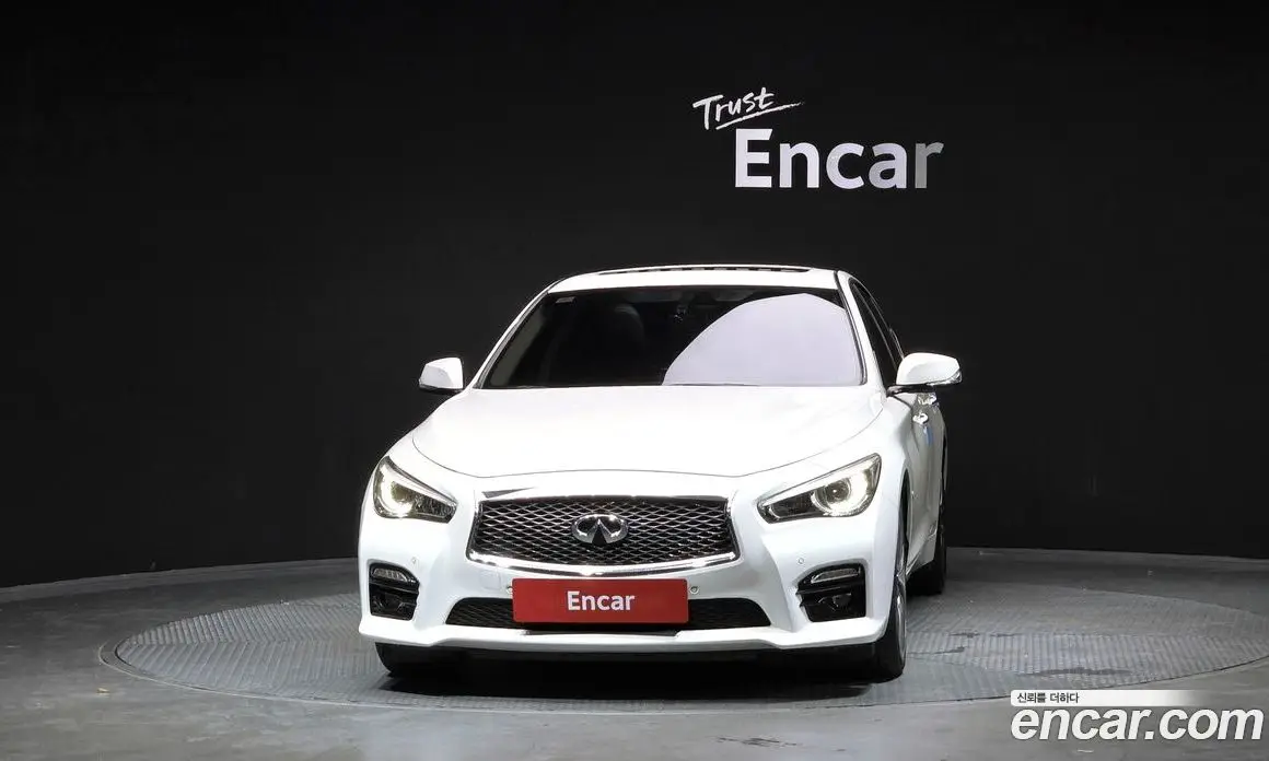 Infiniti Q50 2016 3.5 автомат (гидро), фото 3 Infiniti Q50 2016 3.5 автомат (гидро), фото 3