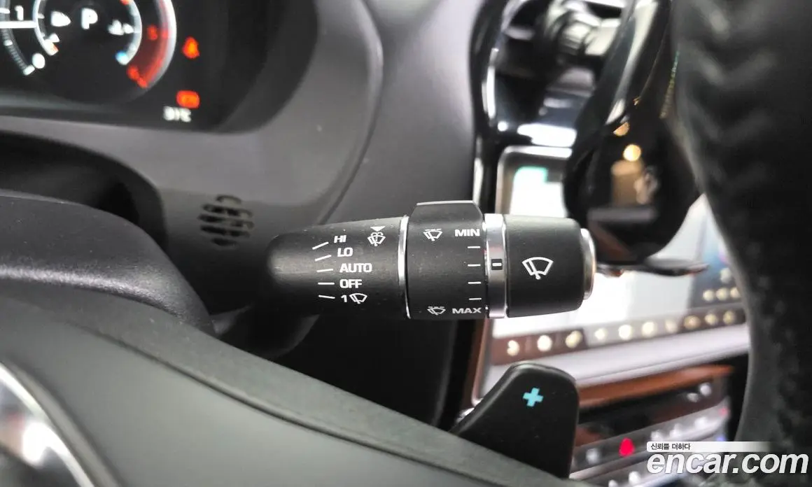 Jaguar XE 2019 2.0 автомат (гидро), фото 29 Jaguar XE 2019 2.0 автомат (гидро), фото 29