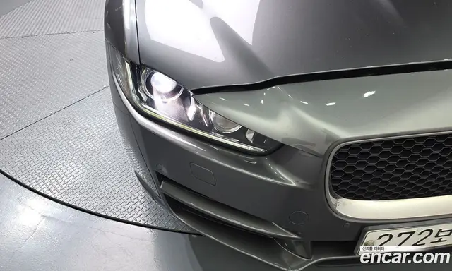 Jaguar XE 2019 2.0 автомат (гидро), миниатюра 7 Jaguar XE 2019 2.0 автомат (гидро), миниатюра 7