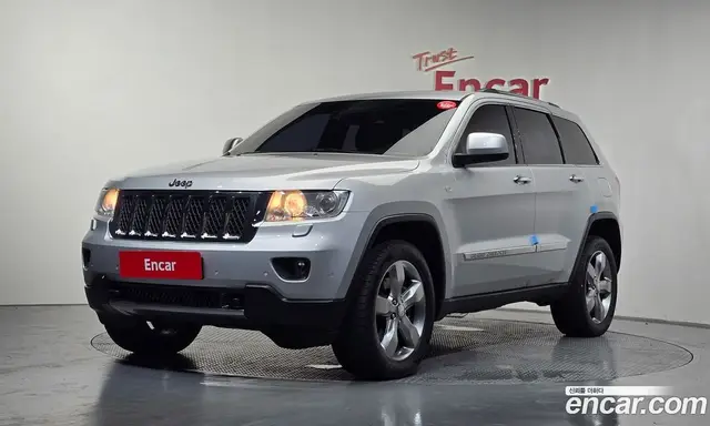Jeep Cherokee 2010 3.6 автомат (гидро), миниатюра 1