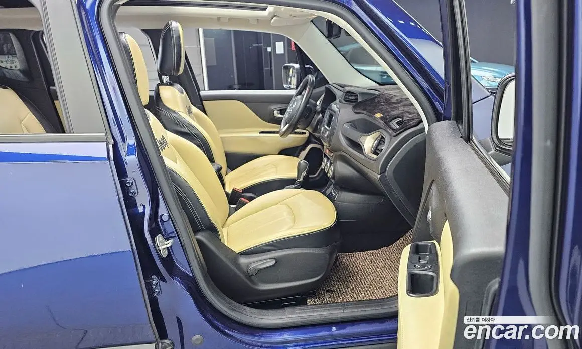 Jeep Renegade 2016 2.4 автомат (гидро), фото 11