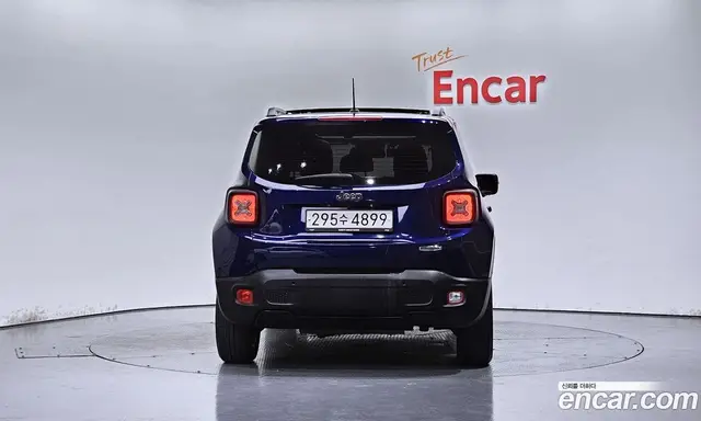 Jeep Renegade 2016 2.4 автомат (гидро), миниатюра 4