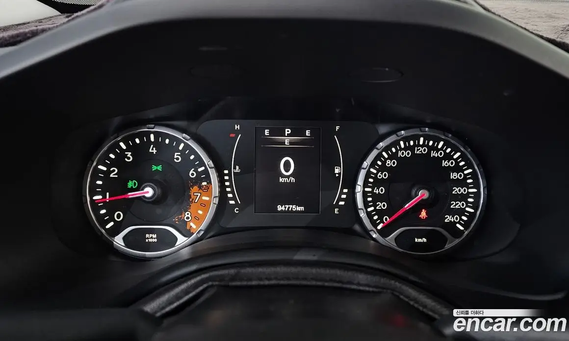Jeep Renegade 2016 2.4 автомат (гидро), фото 8