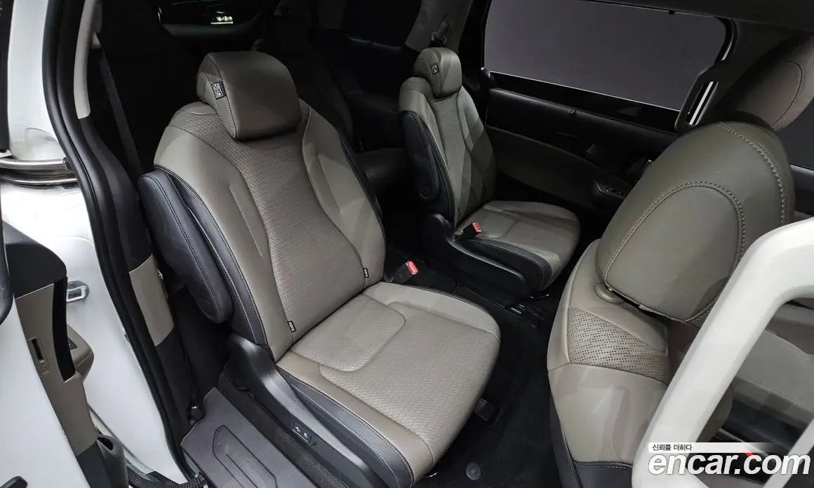 Kia Carnival 2024 1.6 автомат (гидро), фото 15 Kia Carnival 2024 1.6 автомат (гидро), фото 15