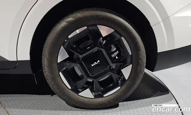 Kia Carnival 2024 1.6 автомат (гидро), миниатюра 6 Kia Carnival 2024 1.6 автомат (гидро), миниатюра 6