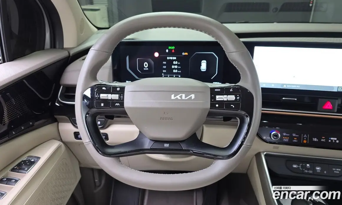 Kia Carnival 2025 3.5 автомат (гидро), фото 13 Kia Carnival 2025 3.5 автомат (гидро), фото 13