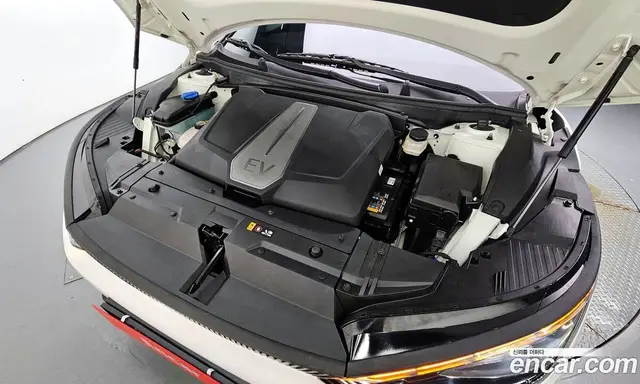 Kia EV6 2022 0.1 автомат (гидро), миниатюра 6