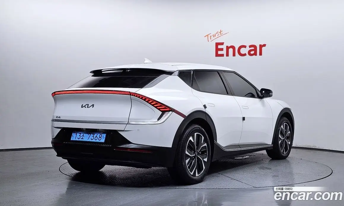 Kia EV6 2022 0.1 автомат (гидро), фото 2 Kia EV6 2022 0.1 автомат (гидро), фото 2