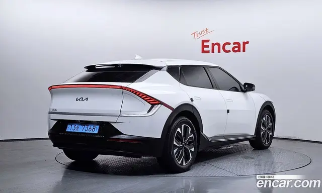 Kia EV6 2022 0.1 автомат (гидро), миниатюра 2 Kia EV6 2022 0.1 автомат (гидро), миниатюра 2