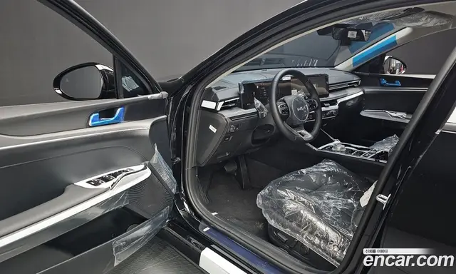 Kia K5 (Optima) 2026 2.0 автомат (гидро), миниатюра 10 Kia K5 (Optima) 2026 2.0 автомат (гидро), миниатюра 10