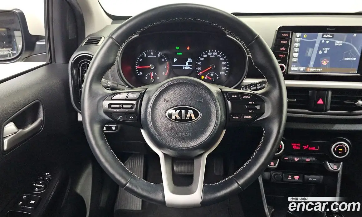 Kia Morning 2017 1.0 автомат (гидро), фото 21 Kia Morning 2017 1.0 автомат (гидро), фото 21