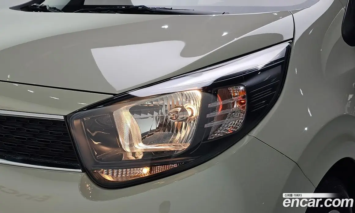 Kia Morning 2017 1.0 автомат (гидро), фото 8 Kia Morning 2017 1.0 автомат (гидро), фото 8