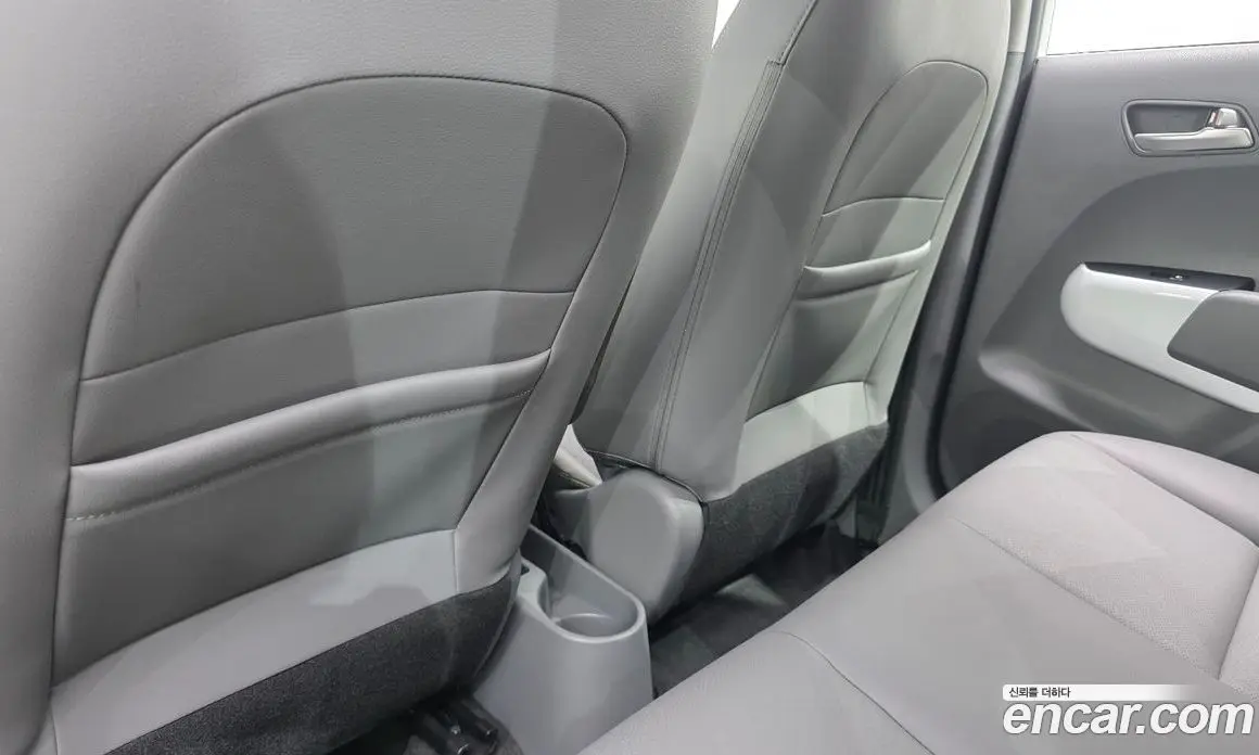 Kia Morning 2019 1.0 автомат (гидро), фото 27 Kia Morning 2019 1.0 автомат (гидро), фото 27