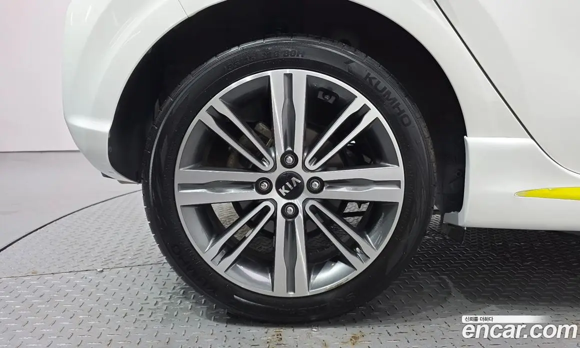 Kia Morning 2019 1.0 автомат (гидро), фото 4 Kia Morning 2019 1.0 автомат (гидро), фото 4