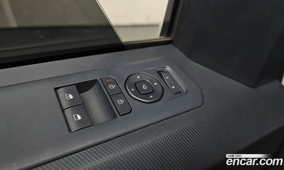 Kia PV5 2026 0.2 автомат (гидро), фото 17 Kia PV5 2026 0.2 автомат (гидро), фото 17