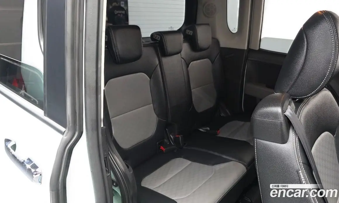 Kia Ray 2020 1.0 автомат (гидро), фото 17