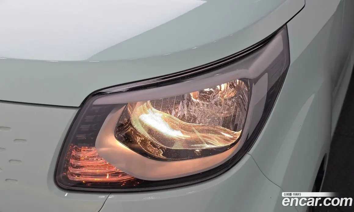 Kia Ray 2020 1.0 автомат (гидро), фото 8