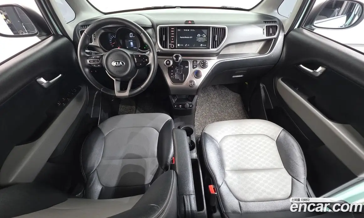 Kia Ray 2020 1.0 автомат (гидро), фото 10