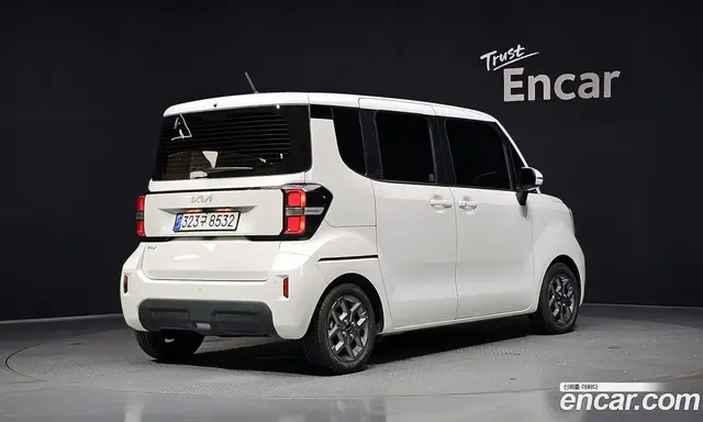 Kia Ray 2023 1.0 автомат (гидро), миниатюра 2 Kia Ray 2023 1.0 автомат (гидро), миниатюра 2