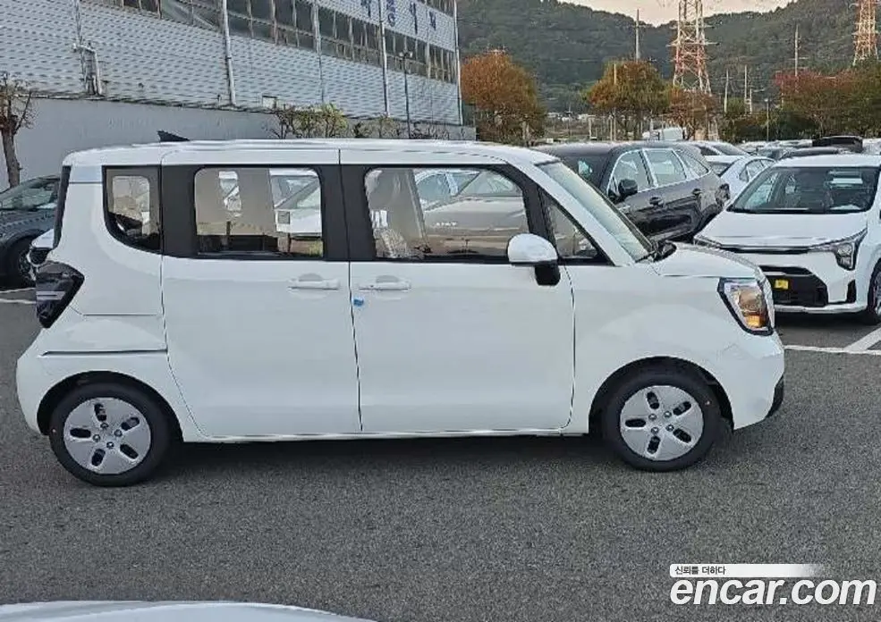 Kia Ray 2025 1.0 автомат (гидро), фото 11