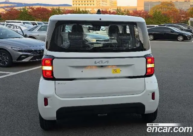 Kia Ray 2025 1.0 автомат (гидро), миниатюра 3