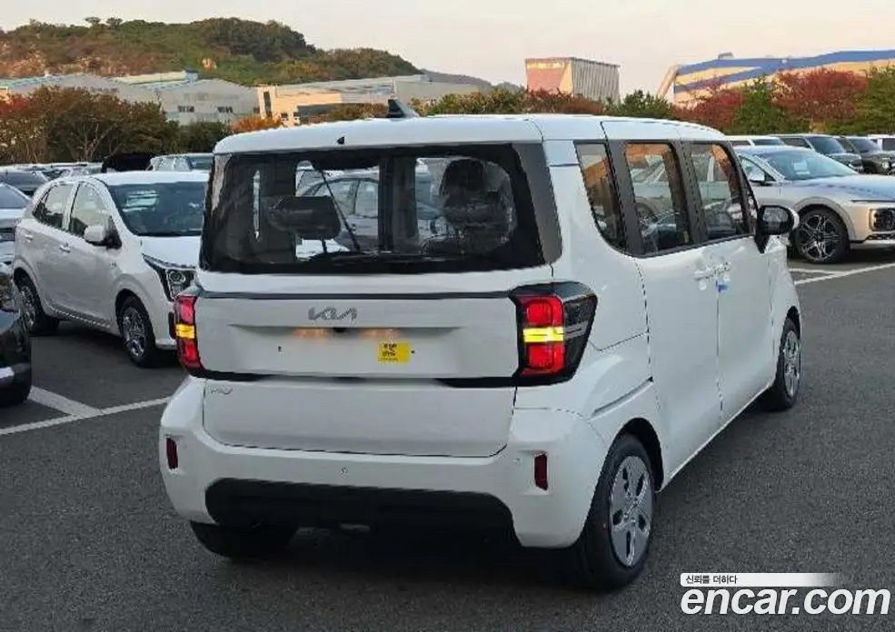 Kia Ray 2025 1.0 автомат (гидро), фото 6
