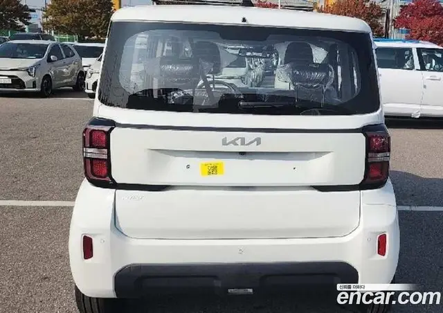 Kia Ray 2025 1.0 автомат (гидро), миниатюра 3 Kia Ray 2025 1.0 автомат (гидро), миниатюра 3