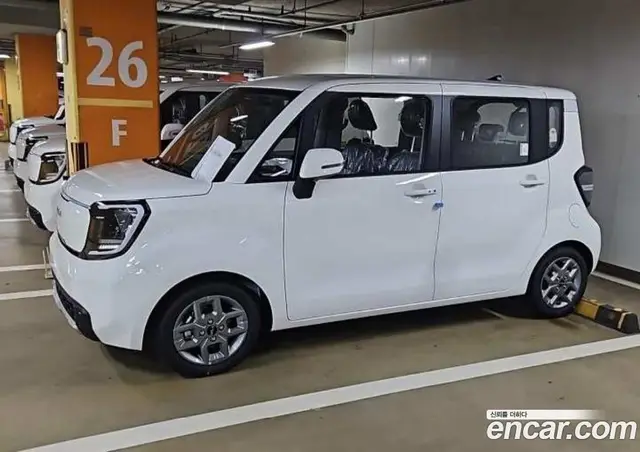 Kia Ray 2026 1.0 автомат (гидро), миниатюра 5