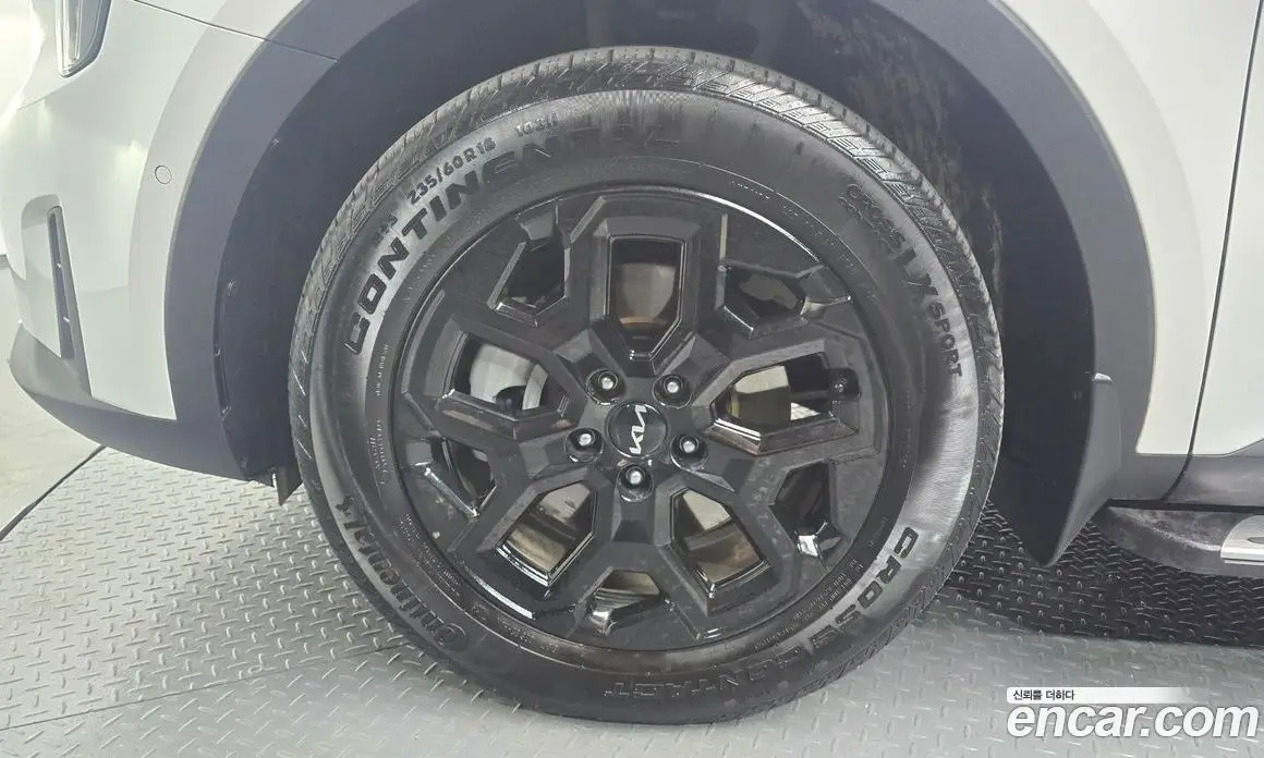 Kia Sorento 2024 1.6 автомат (гидро), фото 5 Kia Sorento 2024 1.6 автомат (гидро), фото 5