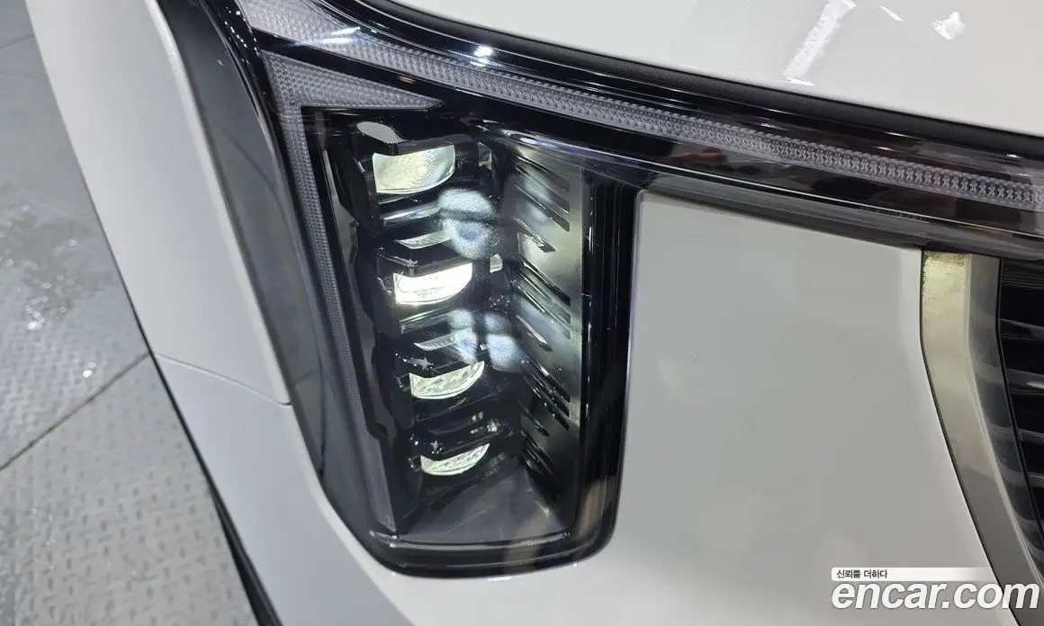 Kia Sorento 2024 1.6 автомат (гидро), фото 8 Kia Sorento 2024 1.6 автомат (гидро), фото 8