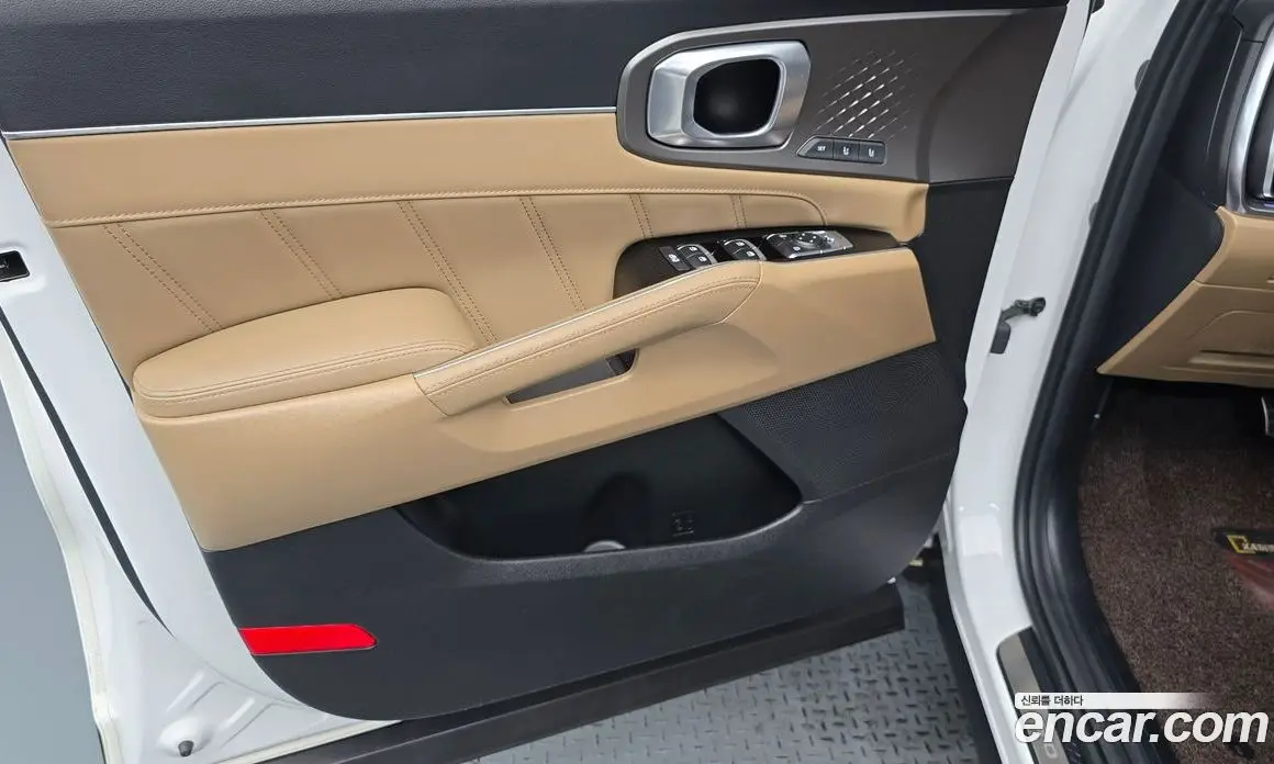 Kia Sorento 2024 2.5 автомат (гидро), фото 14 Kia Sorento 2024 2.5 автомат (гидро), фото 14